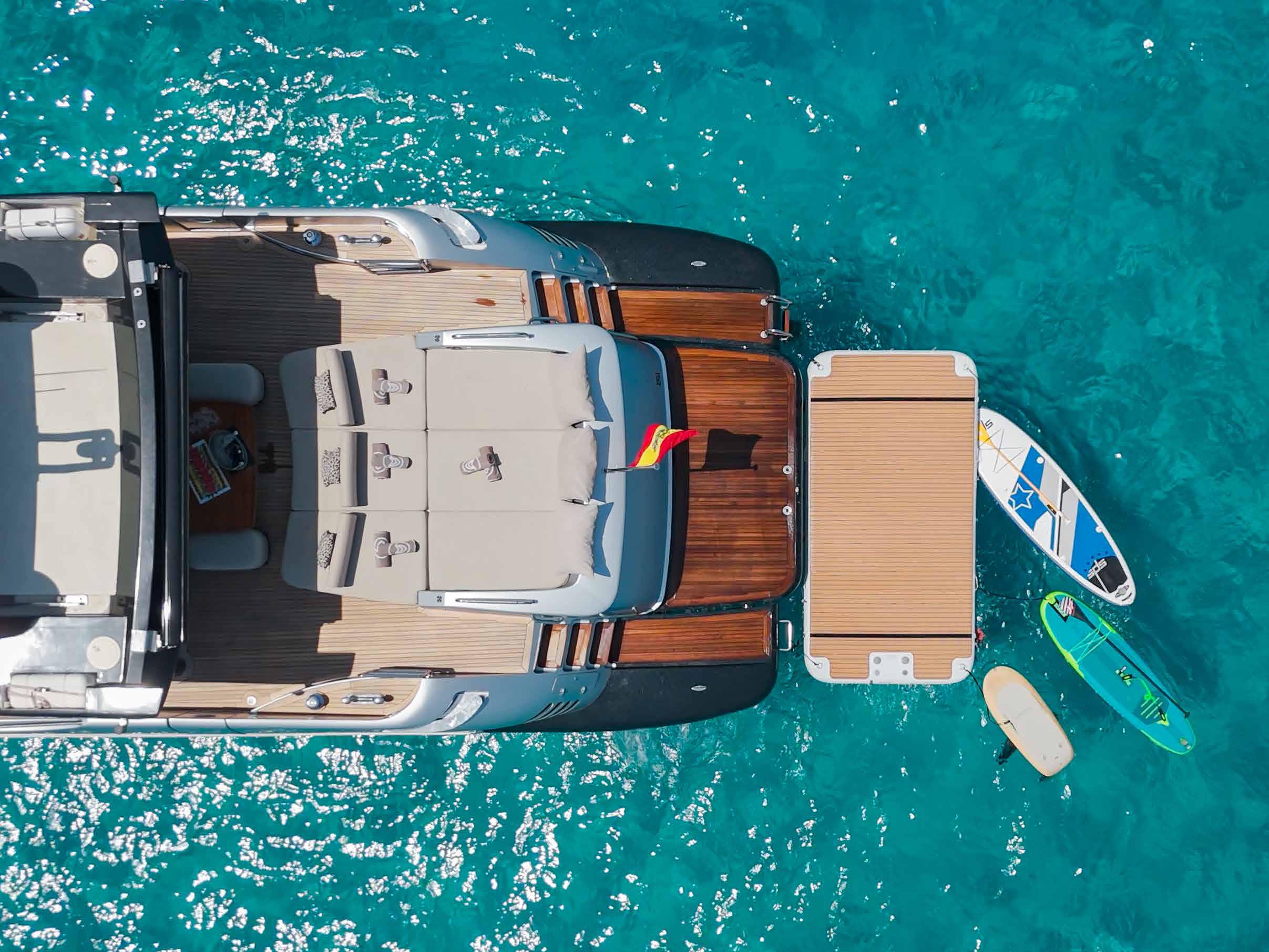 Azimut 86 photo 4