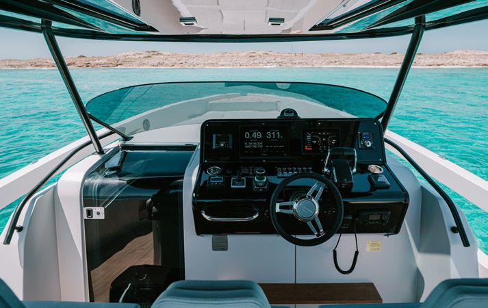 Cayman 40 photo 6